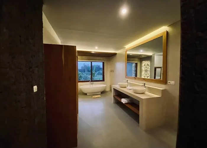 Dewa Dewi 2 Villa *